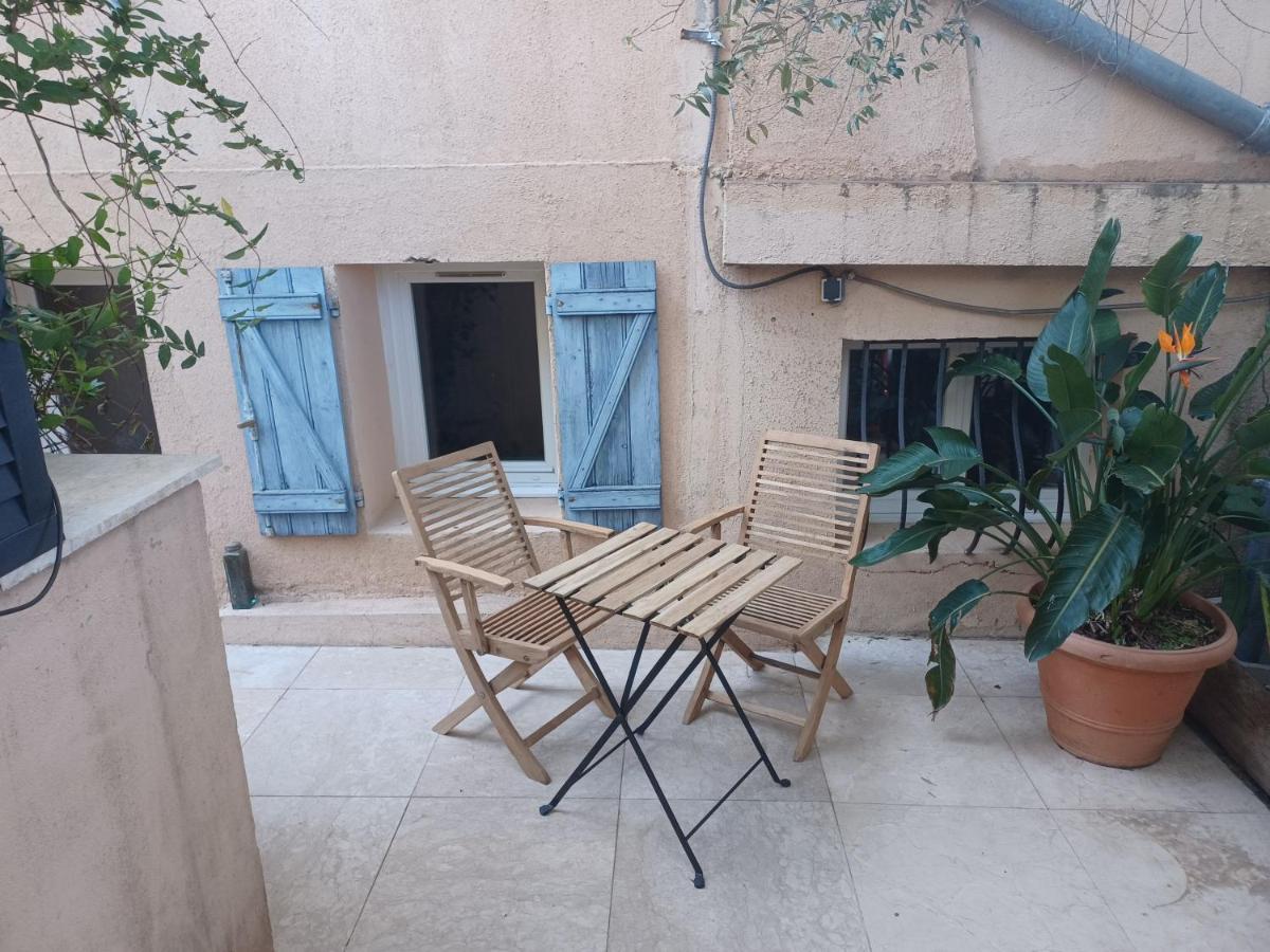 Apartament Studio Cosy Au Calme Tulon Zewnętrze zdjęcie