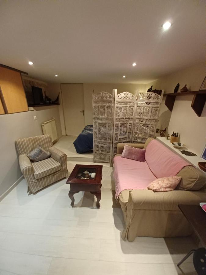 Apartament Studio Cosy Au Calme Tulon Zewnętrze zdjęcie